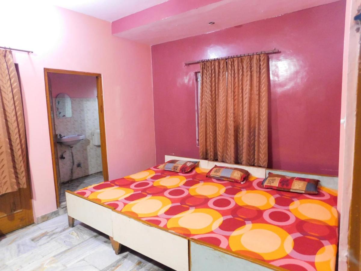 Hotel Om Palace - Couple Friendly & Local Id Accepted Jaipur Eksteriør bilde